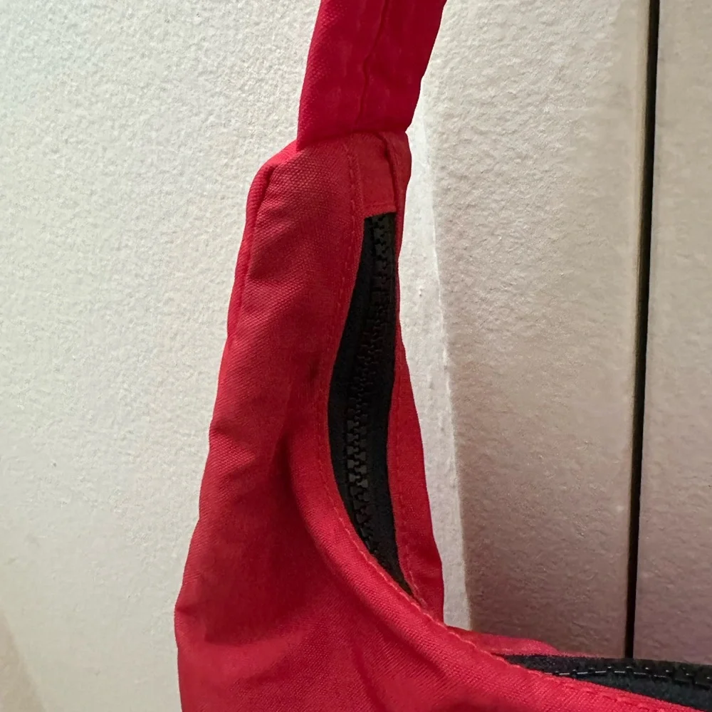 BAGGU Nylon Shoulder Bag in Candy Apple Red - Picture 3 of 7